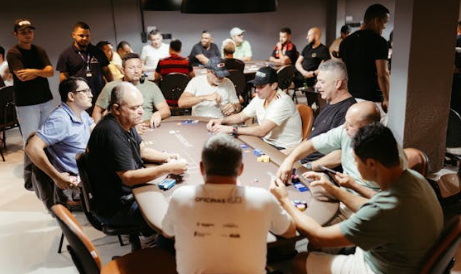 Apakah EPT? Panduan kepada Jelajah Poker Eropah