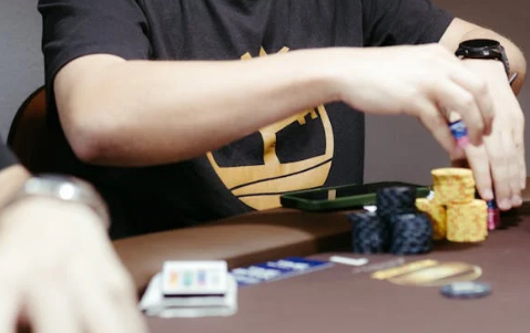 Apa itu WPT: Panduan Komprehensif kepada World Poker Tour