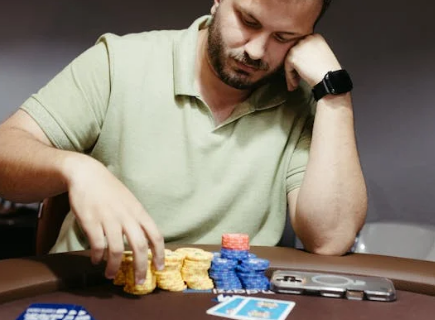 Adakah wujud ‘straight kecil’ dalam Texas Hold’em?